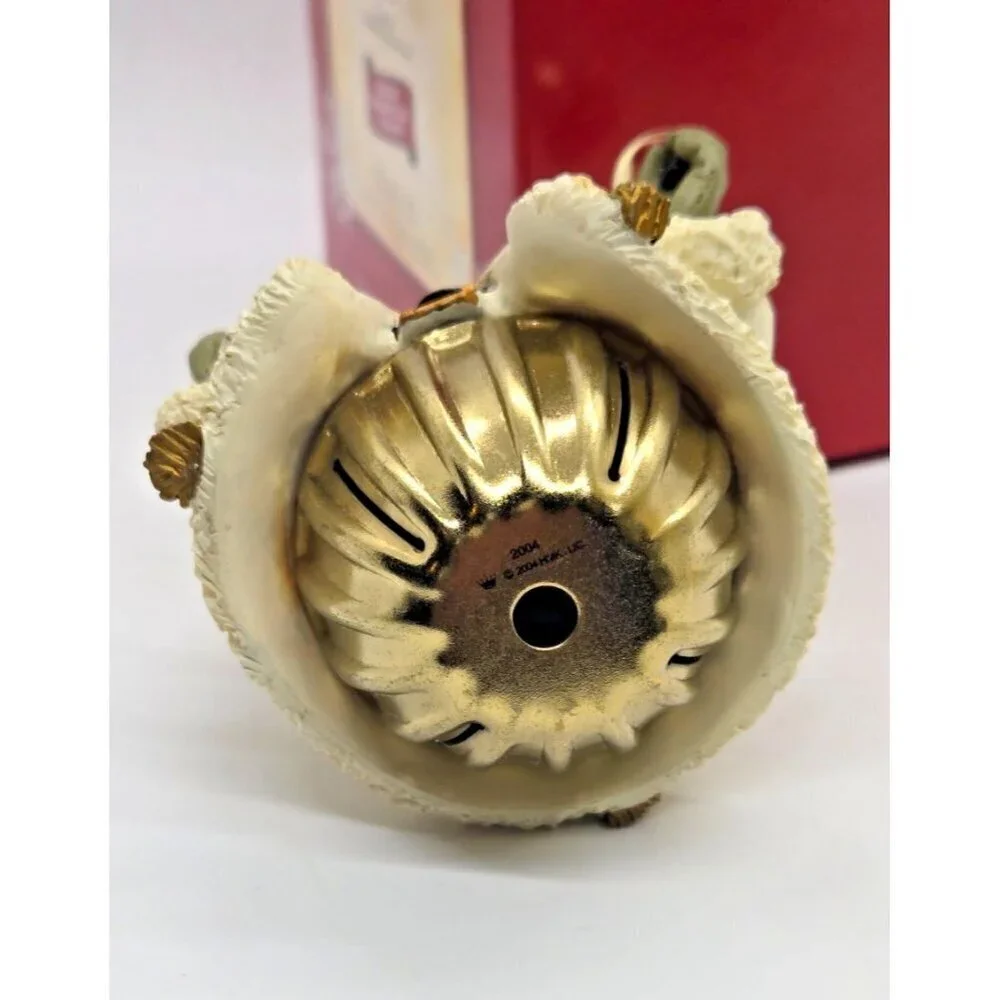 Hallmark keepsake ornament